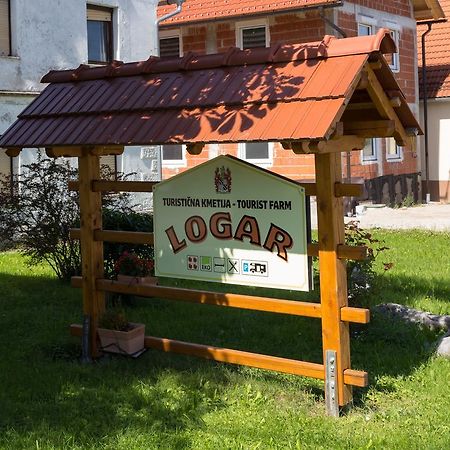 Turisticna Kmetija Logar Hotel Grahovo Exterior foto