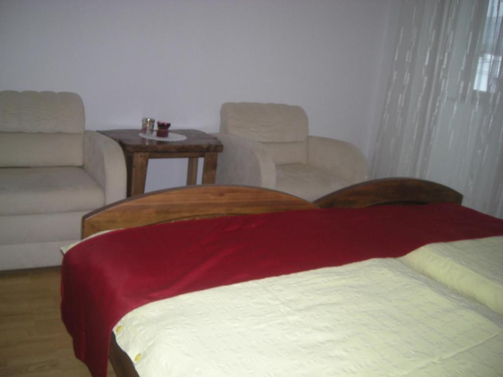 Turisticna Kmetija Logar Hotel Grahovo Quarto foto